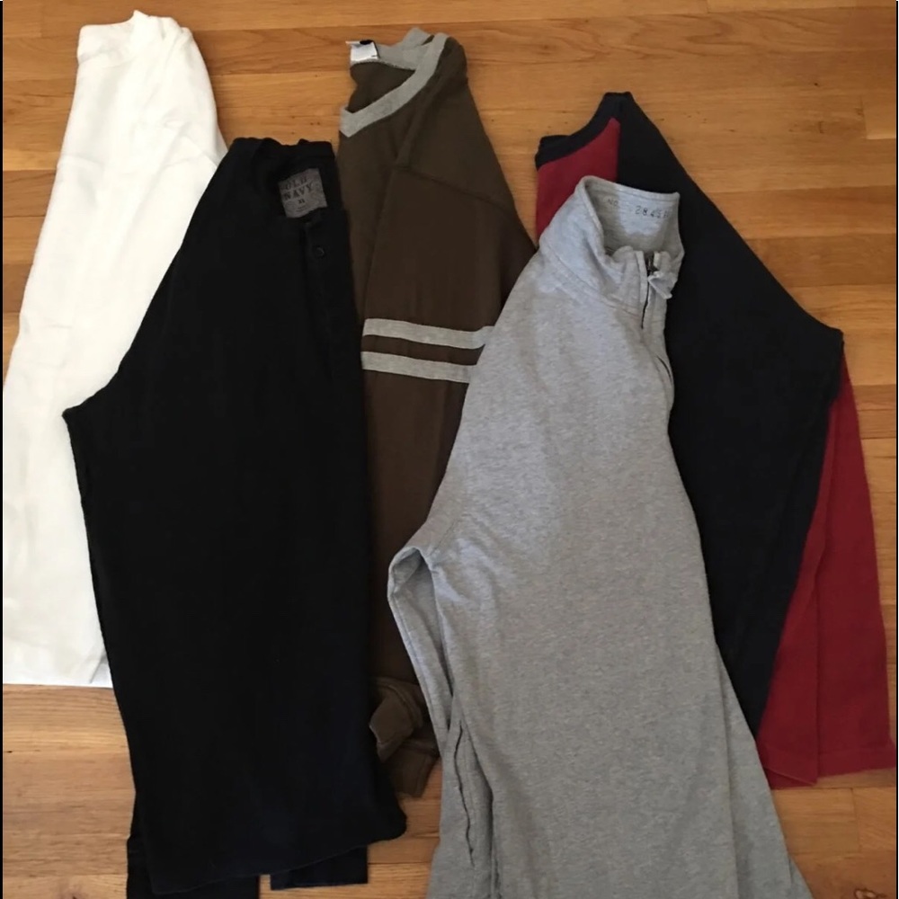 Men’s XL 5 long sleeve shirts bundle